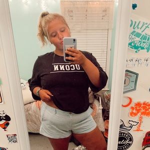 Gap Blue Palm Summer Short